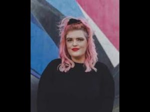 What does a sex and relationships journalist look for with Beth Ashley